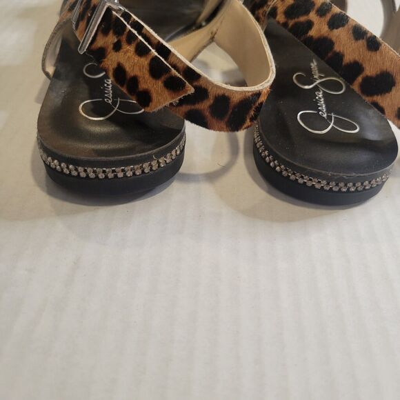 Jessica Simpson Braelyn Flat leopard print sandal with rhinestone trim sz. 7 - Picture 5 of 8